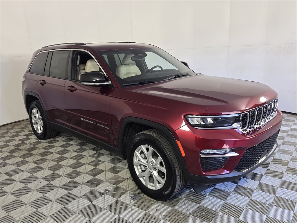 used 2023 Jeep Grand Cherokee car, priced at $19,788