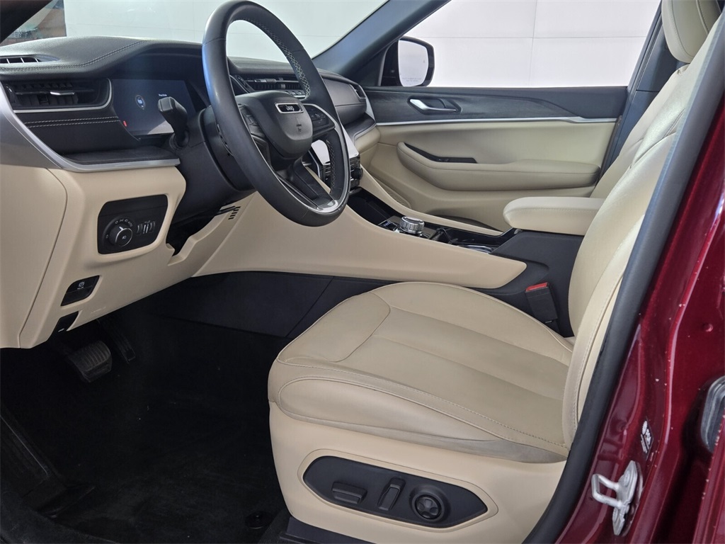 used 2023 Jeep Grand Cherokee car, priced at $19,788