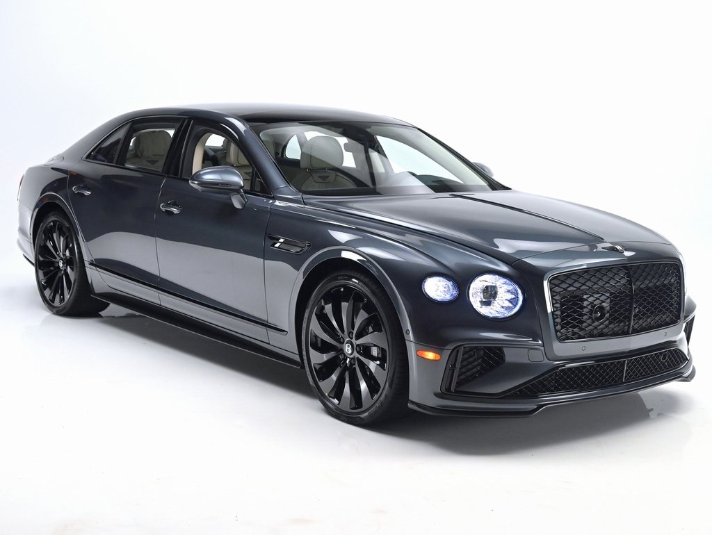 2026 Bentley Flying Spur photo 3