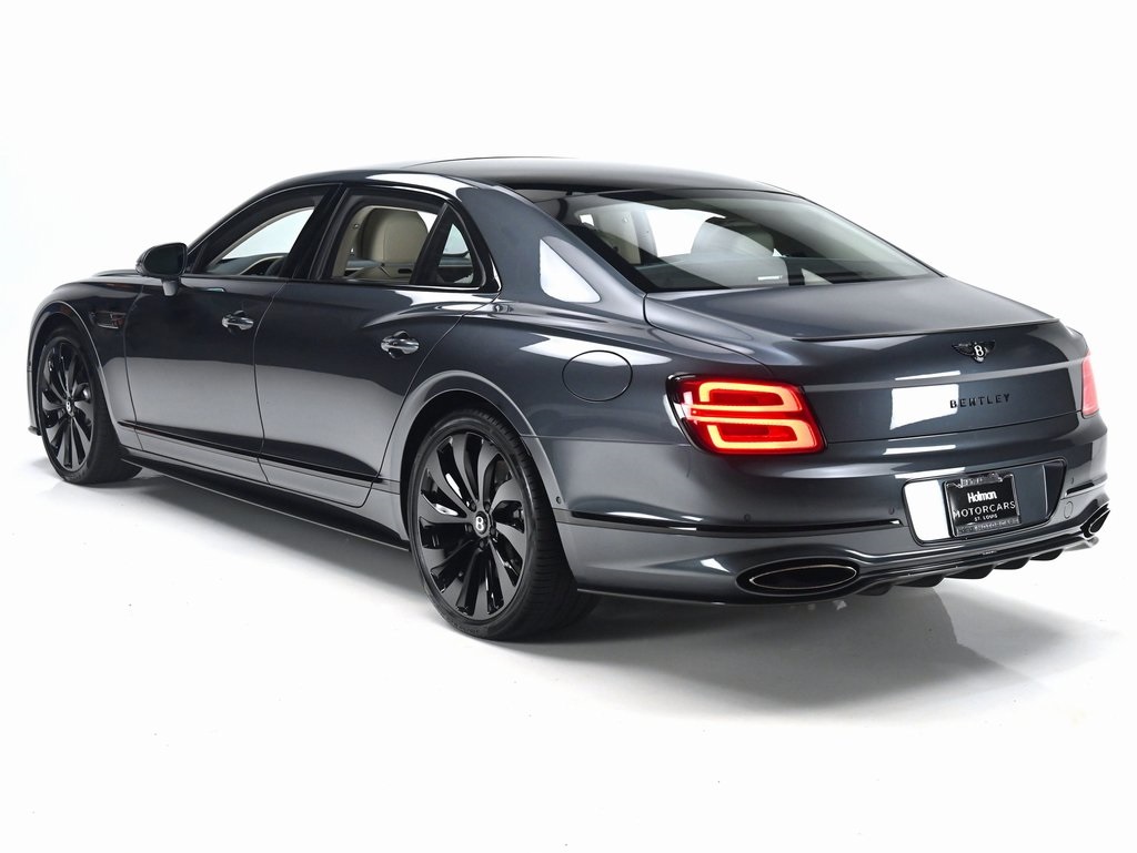 2026 Bentley Flying Spur photo 4