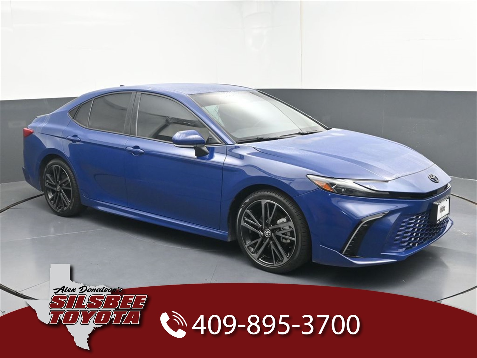 2025 Toyota Camry XSE's photo