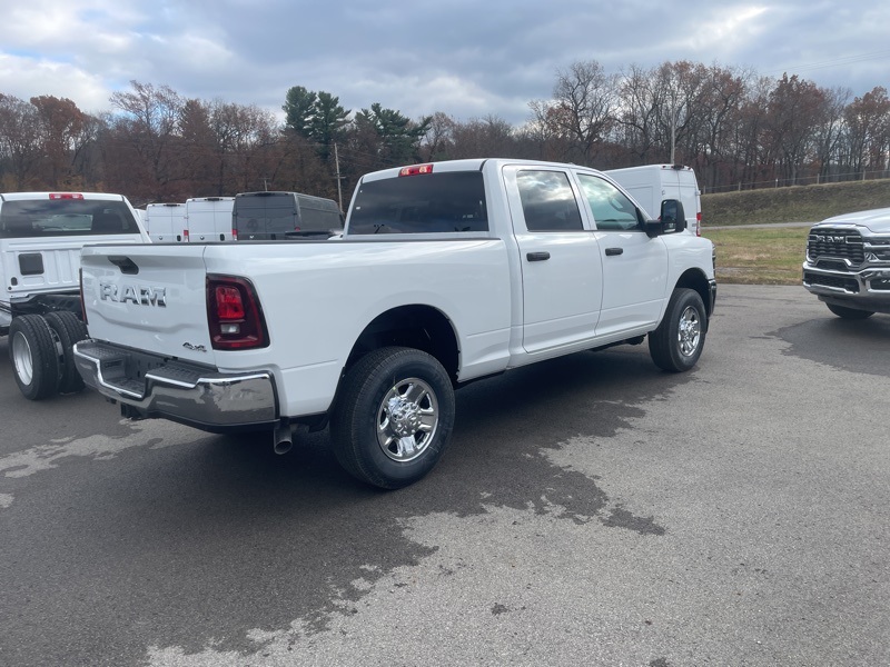 2026 Ram 3500 Tradesman photo 3