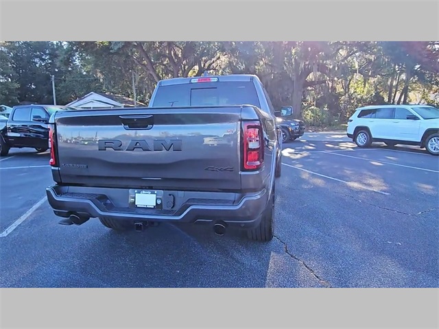 2026 Ram 1500 Laramie Crew Cab 4x4 5'7" Box