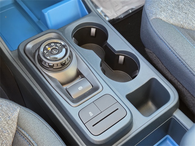 New 2025 Ford Maverick XLT 4D Crew Cab