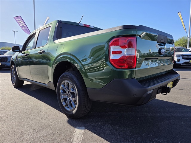 New 2025 Ford Maverick XLT 4D Crew Cab