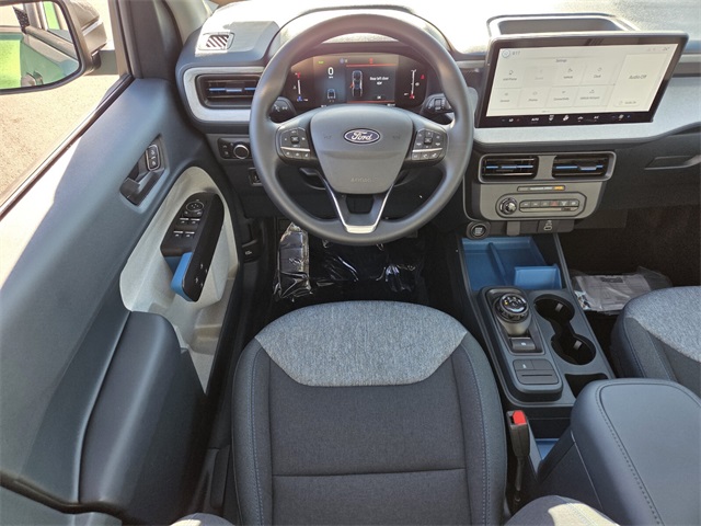 New 2025 Ford Maverick XLT 4D Crew Cab