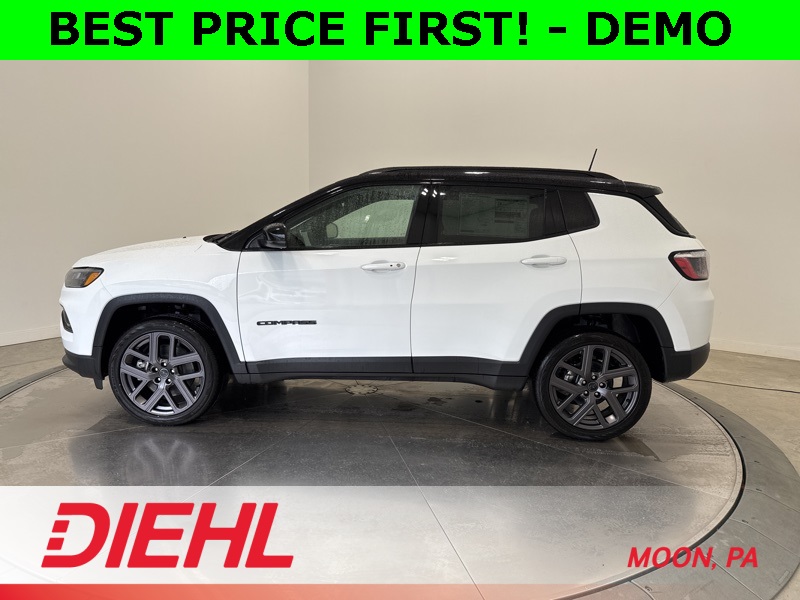 2026 Jeep Compass Limited Altitude photo 3