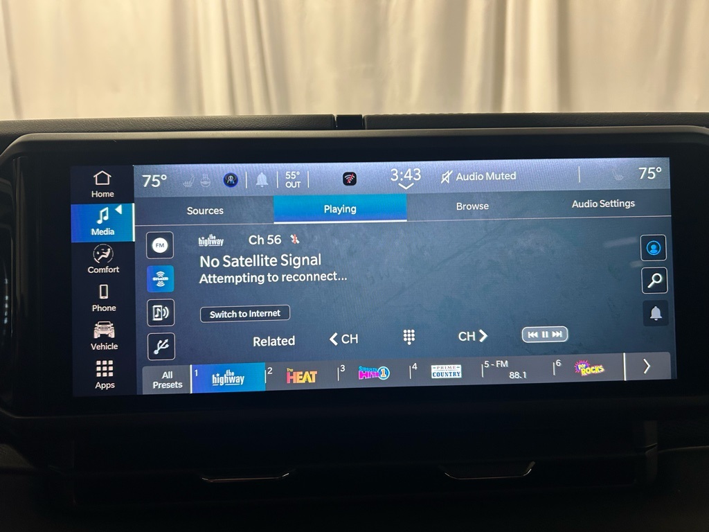 new 2026 Jeep Gladiator car, priced at $57,180