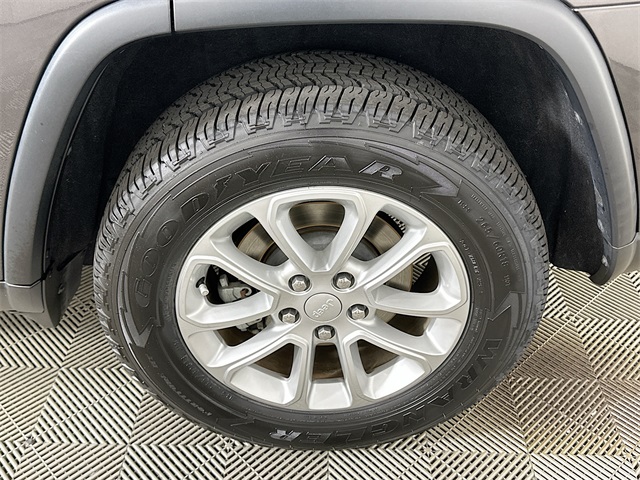 Grand Cherokee Laredo E
