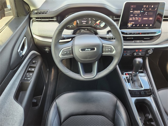 2022 Jeep Compass Latitude photo 23
