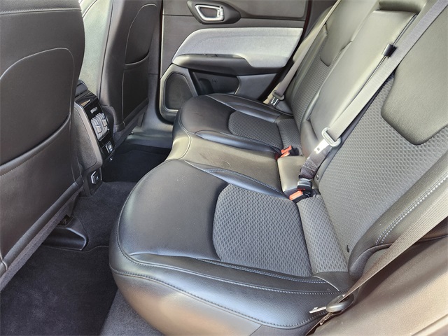 2022 Jeep Compass Latitude photo 26