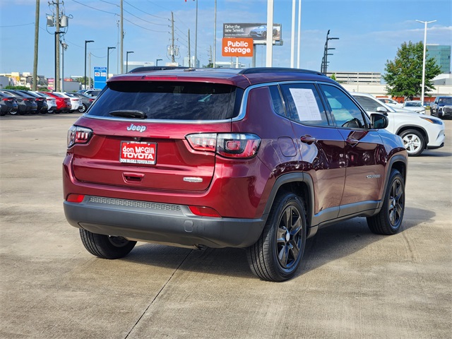 2022 Jeep Compass Latitude photo 5