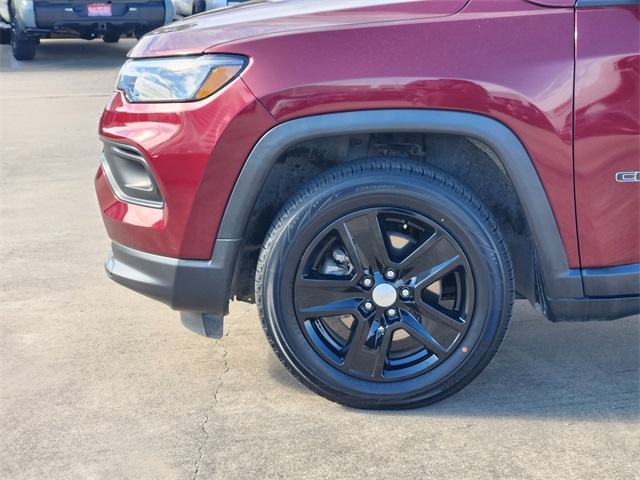 2022 Jeep Compass Latitude photo 6