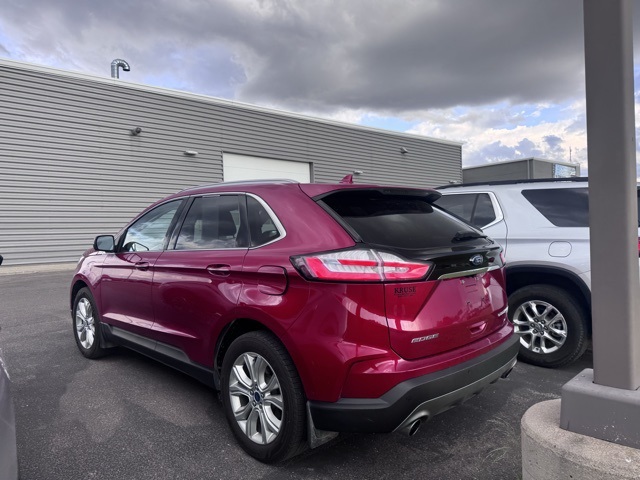 2020 Ford Edge Titanium