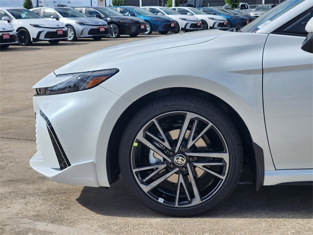 2026 Toyota Camry XSE photo 4