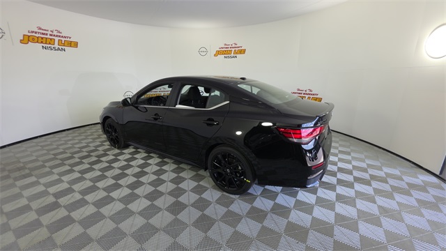 2025 Super Black Nissan Sentra SR FWD Sedan