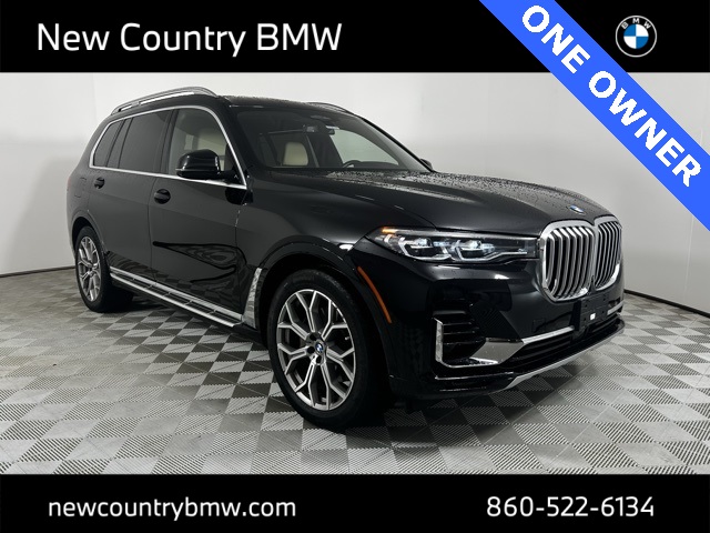 2021 BMW X7 40i's photo