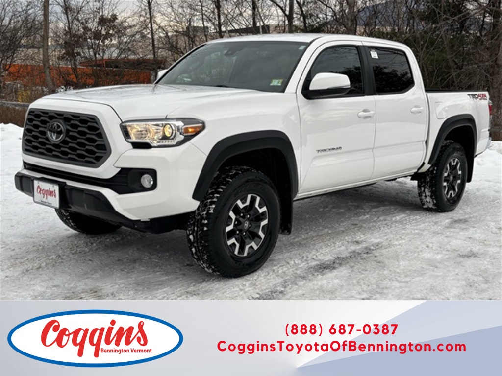 2023 Toyota Tacoma SR5's photo