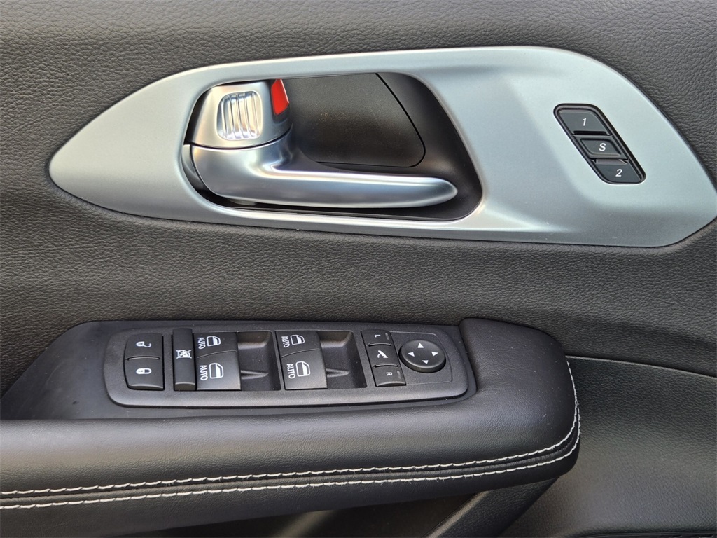 new 2026 Chrysler Pacifica car, priced at $48,187