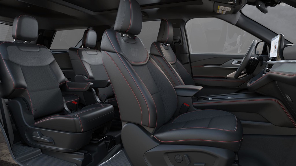 2025 Ford Explorer ST photo 6