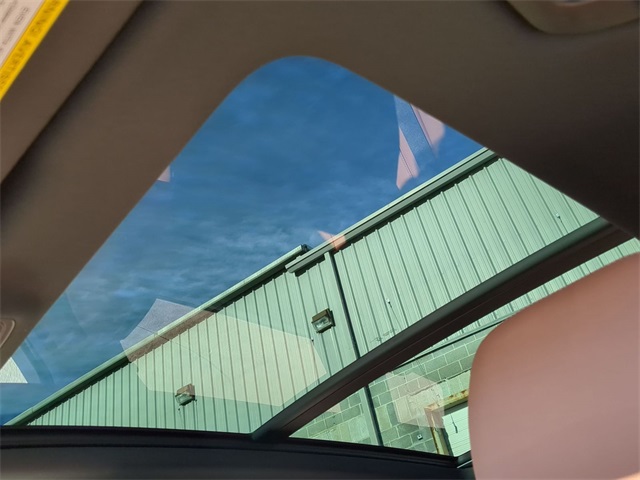 new 2026 Audi Q7 car, priced at $68,045