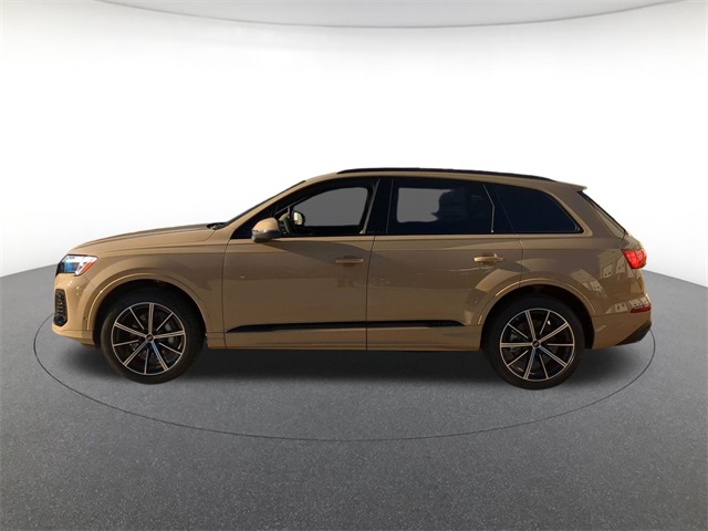 new 2026 Audi Q7 car, priced at $68,045