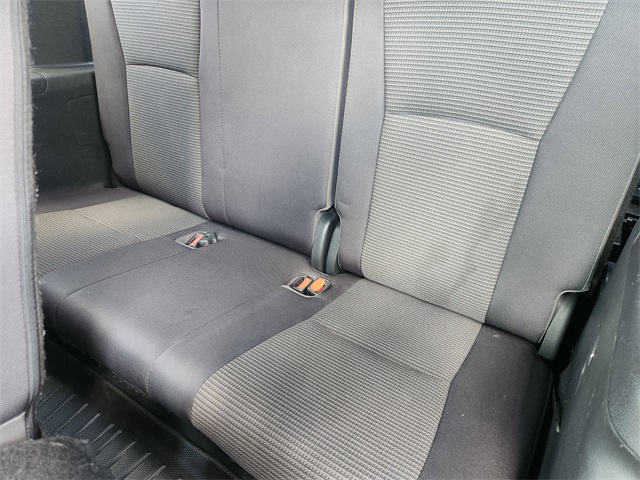2023 Toyota Highlander L photo 28