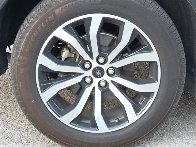 Used 2025 Ford Explorer SUV