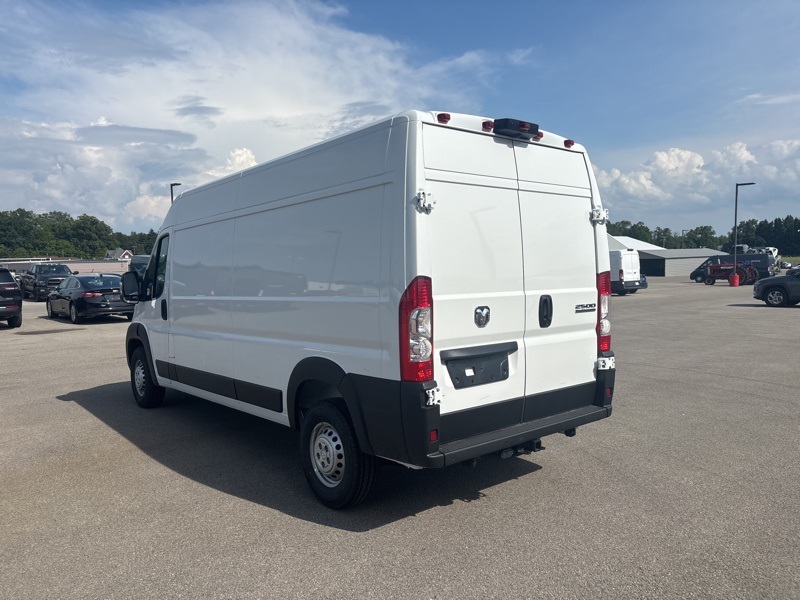 2025 Ram ProMaster 2500 photo 3