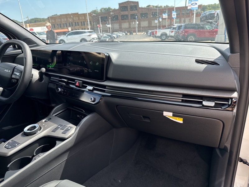 2026 Kia Sportage Hybrid photo 13