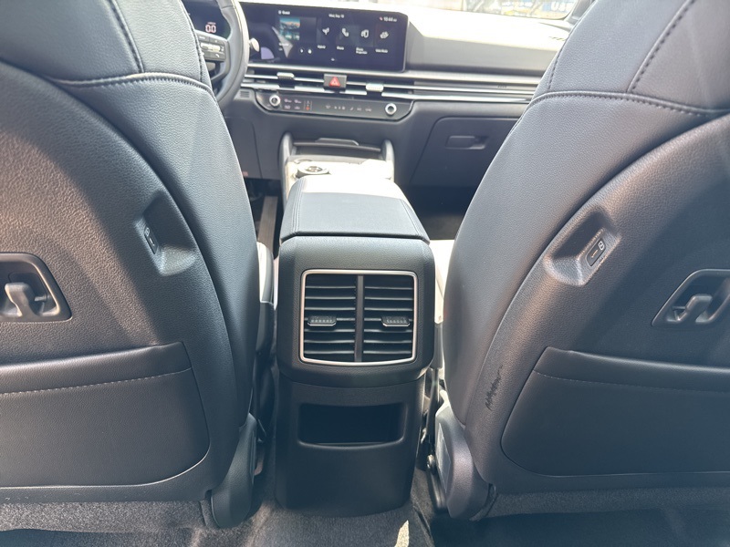 2026 Kia Sportage Hybrid photo 16