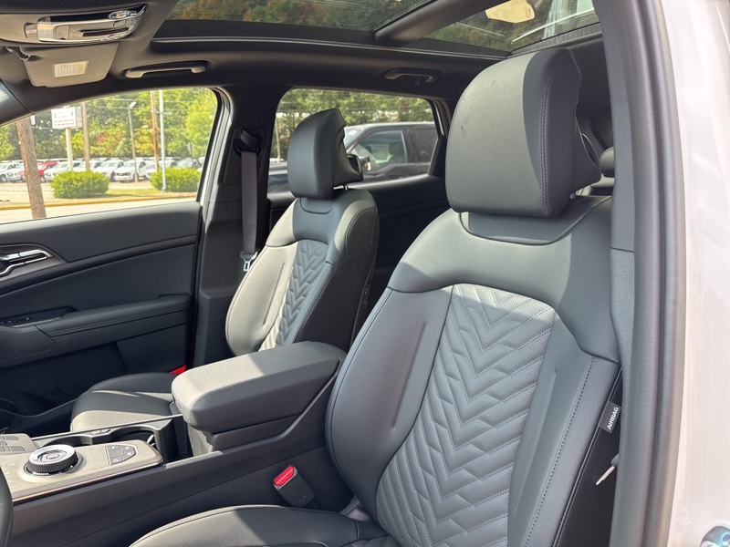 2026 Kia Sportage Hybrid photo 18