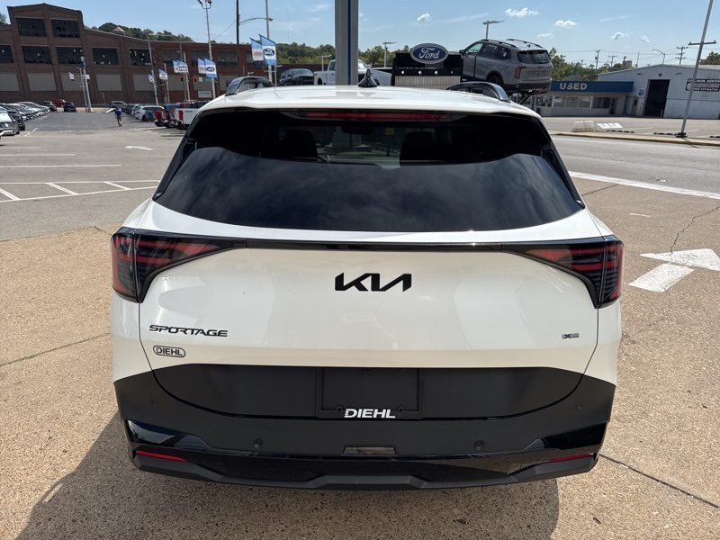 2026 Kia Sportage Hybrid photo 3