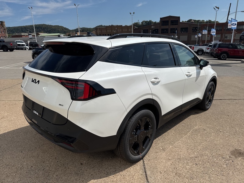 2026 Kia Sportage Hybrid photo 4