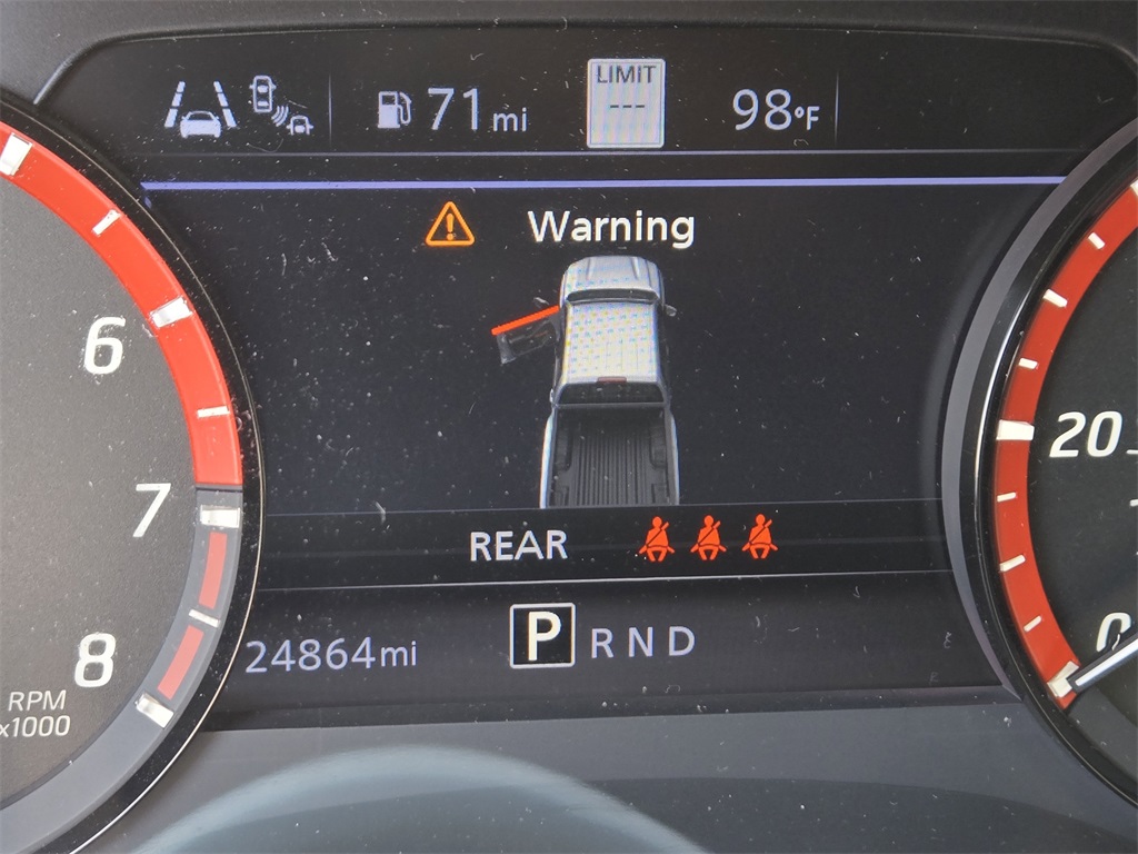 2023 Nissan Frontier PRO-X Crew Cab photo 10