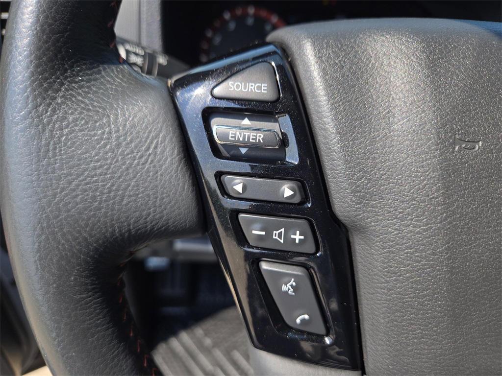 2023 Nissan Frontier PRO-X Crew Cab photo 15