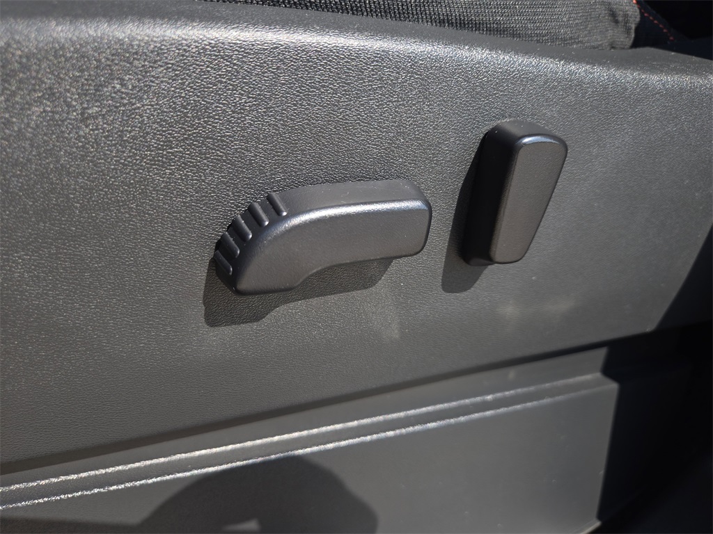 2023 Nissan Frontier PRO-X Crew Cab photo 24