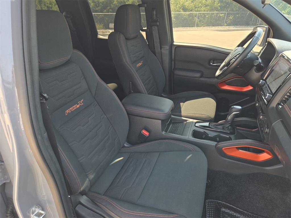 2023 Nissan Frontier PRO-X Crew Cab photo 25