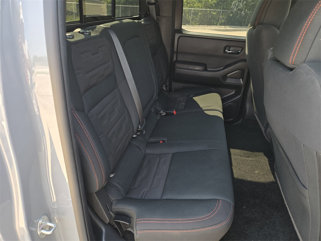 2023 Nissan Frontier PRO-X Crew Cab photo 27