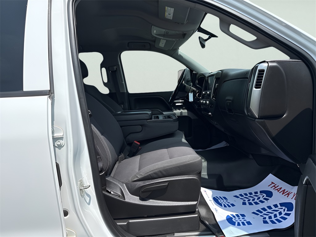 Used 2018 Chevrolet Silverado 1500 LT Trucks