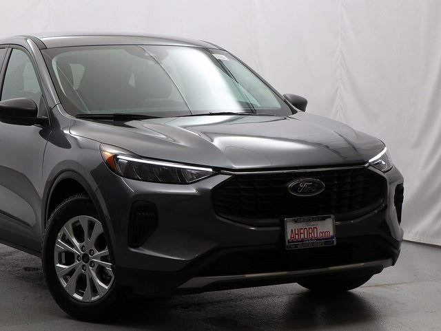 2025 Ford Escape Active photo 2