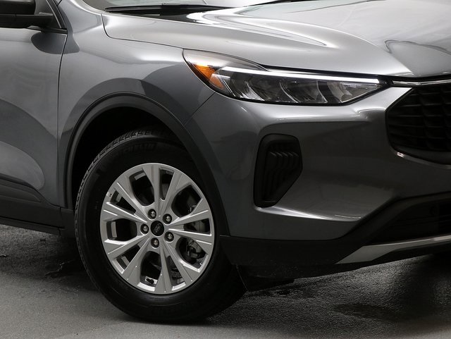 2025 Ford Escape Active photo 3