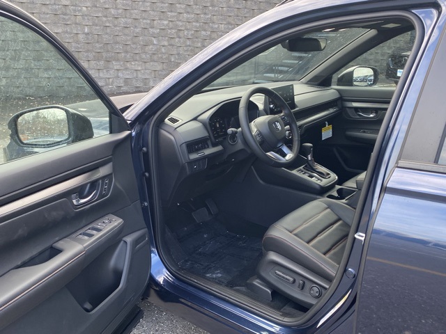 new 2026 Honda CR-V Hybrid car, priced at $41,675