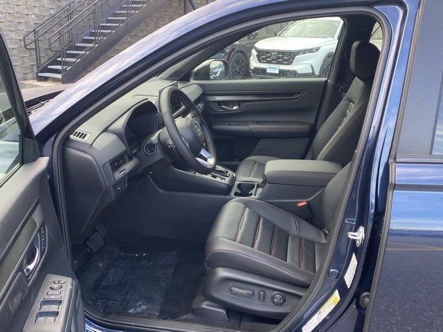 new 2026 Honda CR-V Hybrid car, priced at $41,675