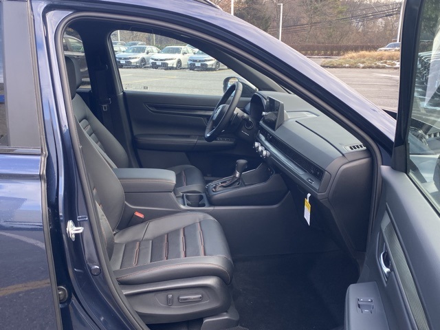 new 2026 Honda CR-V Hybrid car, priced at $41,675