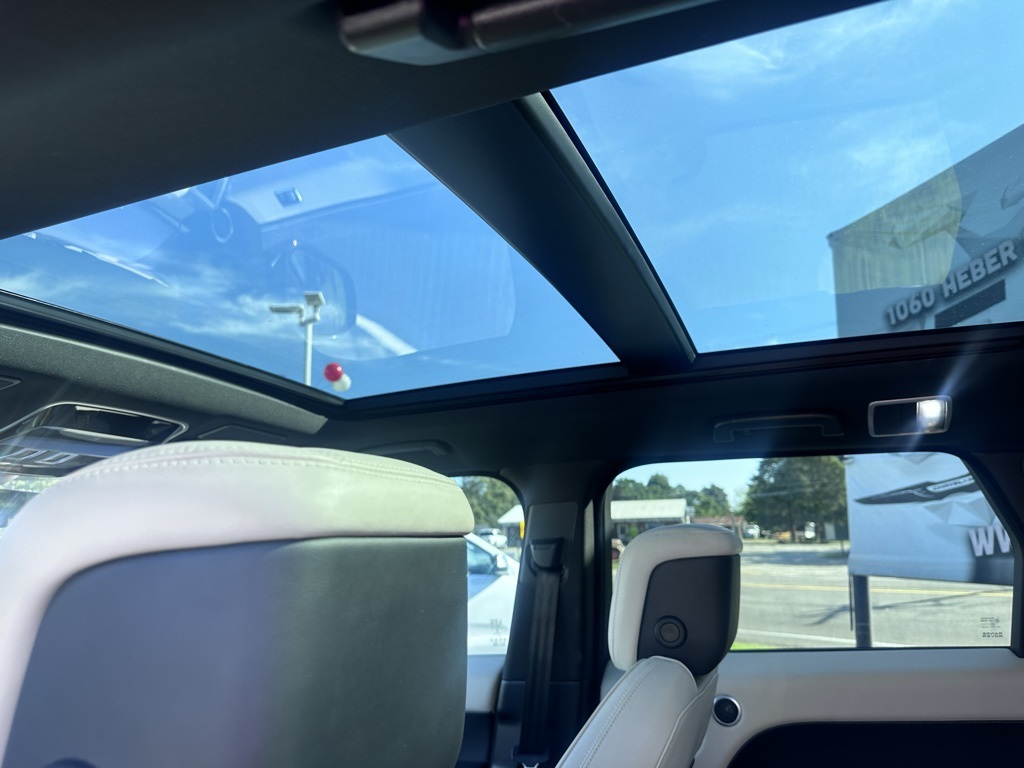 2019 Land Rover Range Rover Sport HSE photo 2