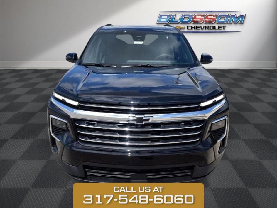 2025 Black Metallic Chevrolet Traverse LT FWD SUV