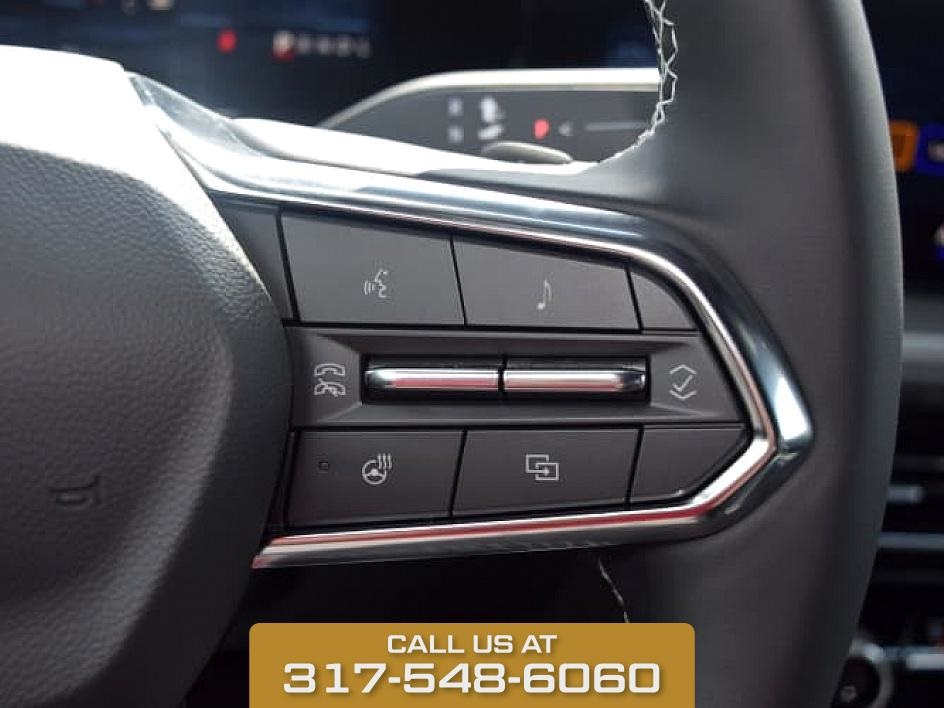 2025 Black Metallic Chevrolet Traverse LT FWD SUV