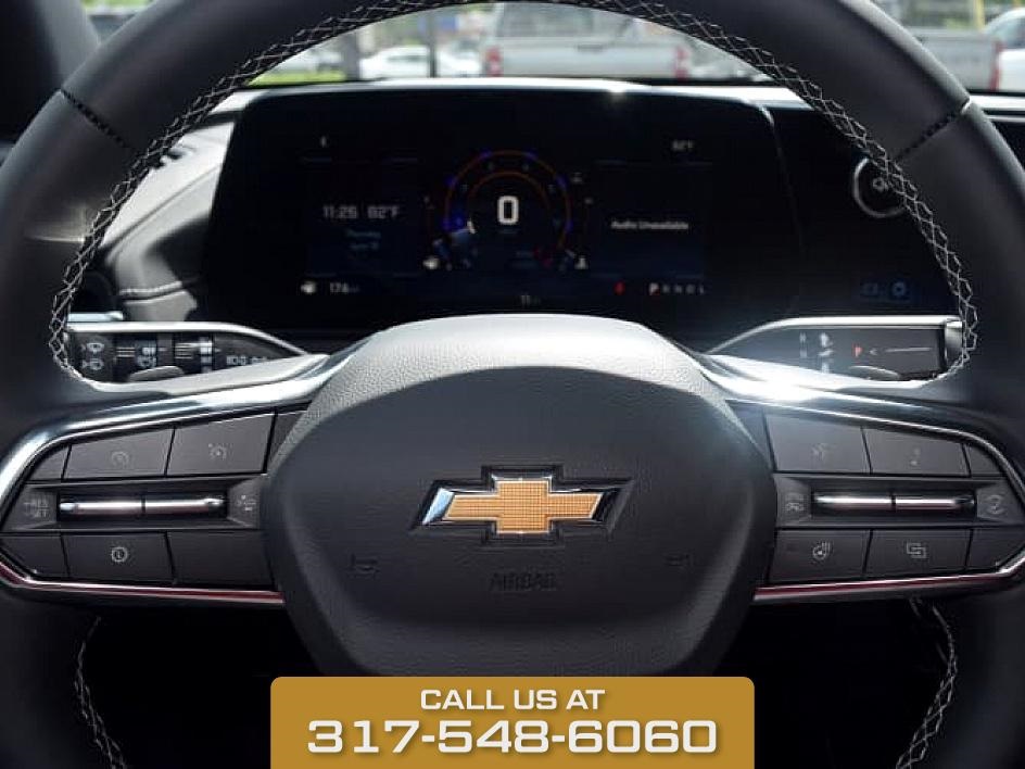 2025 Black Metallic Chevrolet Traverse LT FWD SUV