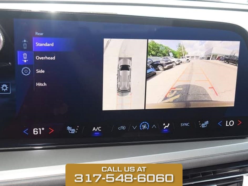 2025 Black Metallic Chevrolet Traverse LT FWD SUV